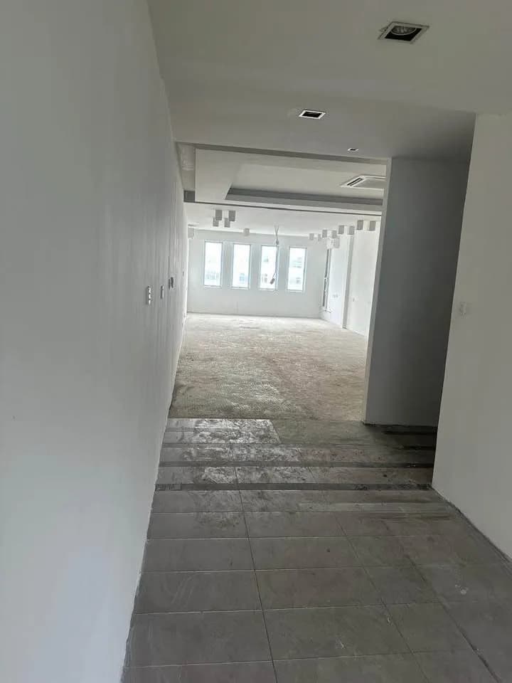 Shop for sale in Sector 49, Gurgaon